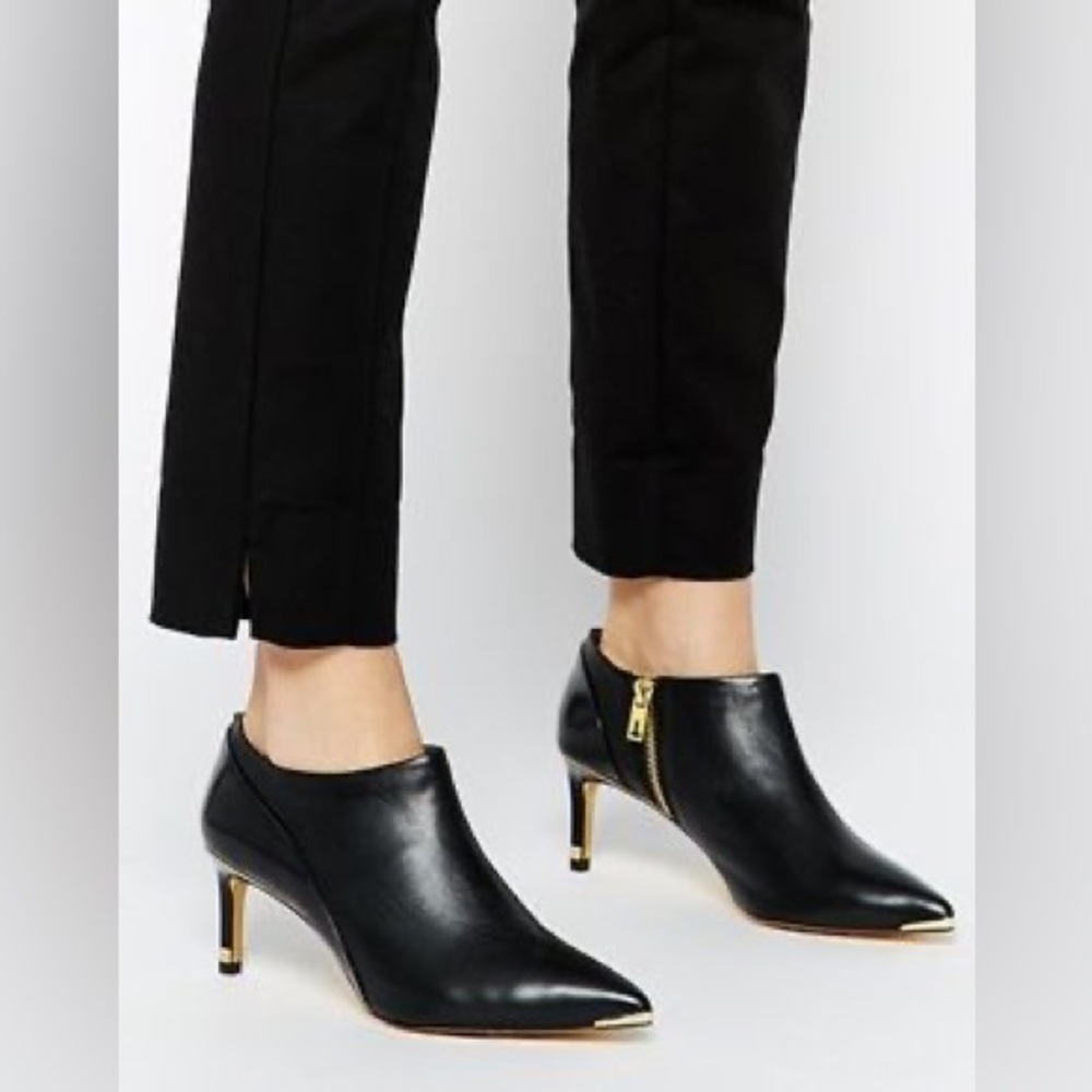 NIB Ted Baker Narill Kitten Heel Booties EU 39 (US 8)